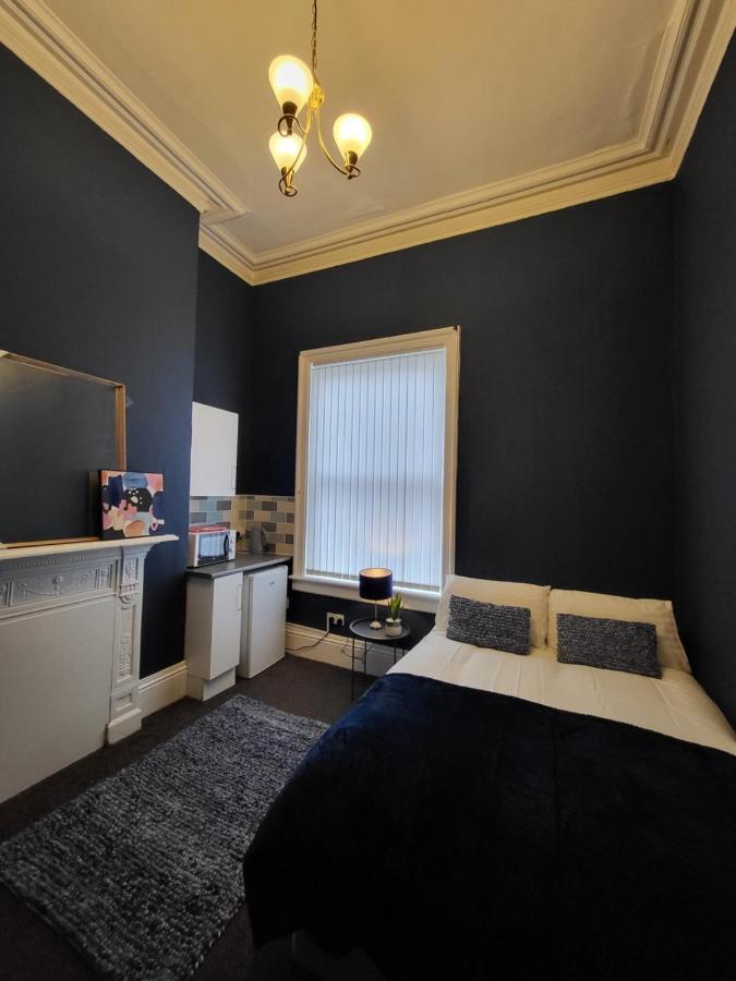 Large Digbeth Double Room Shared Bathroom Birmingham Exterior foto